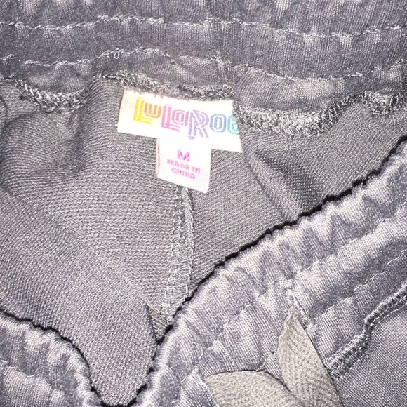 LulaRoe Jax Jogger pants, Solid Gray, size Medium - Picture 2 of 2